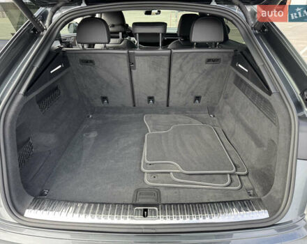 Ауді Q8 2021 у Києві на Automoto.ua Сірий Ауді Q8, об'ємом двигуна 3 л та пробігом 25 тис. км за 73000 $, фото 35 на Automoto.ua