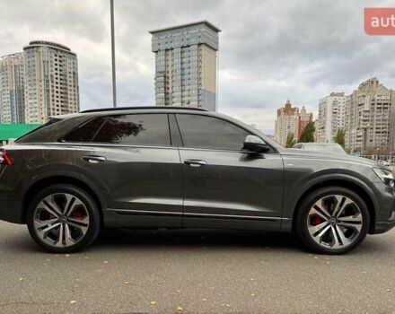 Серый Ауди Q8, объемом двигателя 3 л и пробегом 20 тыс. км за 87000 $, фото 7 на Automoto.ua