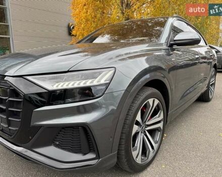 Серый Ауди Q8, объемом двигателя 3 л и пробегом 20 тыс. км за 87000 $, фото 1 на Automoto.ua