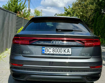 Серый Ауди Q8, объемом двигателя 2.97 л и пробегом 127 тыс. км за 70000 $, фото 5 на Automoto.ua