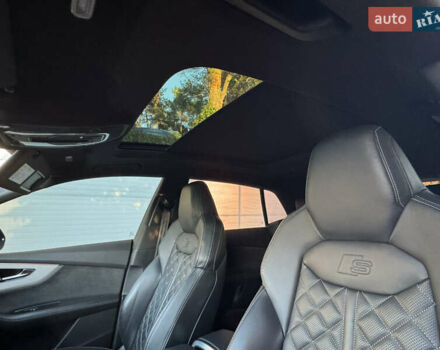 Серый Ауди Q8, объемом двигателя 3 л и пробегом 90 тыс. км за 68500 $, фото 55 на Automoto.ua