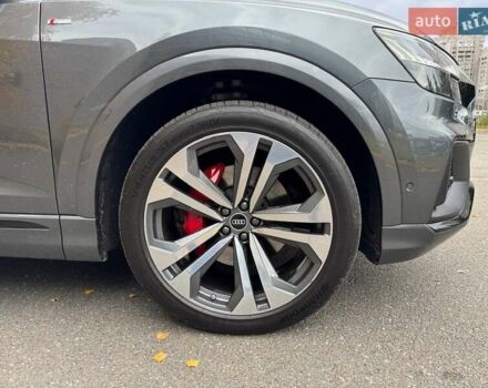 Серый Ауди Q8, объемом двигателя 3 л и пробегом 20 тыс. км за 87000 $, фото 8 на Automoto.ua