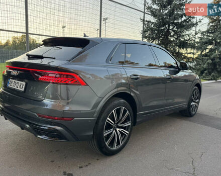 Серый Ауди Q8, объемом двигателя 3 л и пробегом 90 тыс. км за 68500 $, фото 28 на Automoto.ua