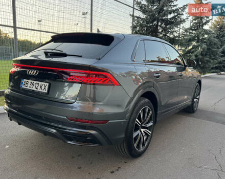 Серый Ауди Q8, объемом двигателя 3 л и пробегом 90 тыс. км за 68500 $, фото 25 на Automoto.ua