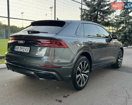 Серый Ауди Q8, объемом двигателя 3 л и пробегом 90 тыс. км за 68500 $, фото 42 на Automoto.ua