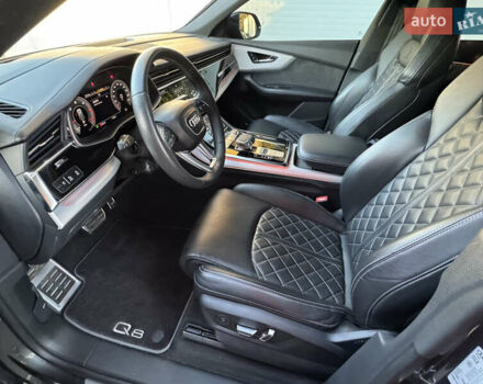 Серый Ауди Q8, объемом двигателя 3 л и пробегом 90 тыс. км за 68500 $, фото 48 на Automoto.ua