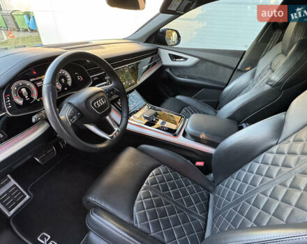 Серый Ауди Q8, объемом двигателя 3 л и пробегом 90 тыс. км за 68500 $, фото 50 на Automoto.ua