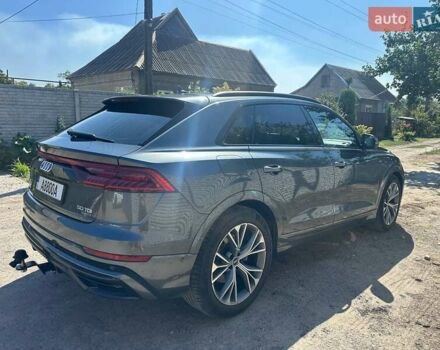 Сірий Ауді Q8, об'ємом двигуна 3 л та пробігом 165 тис. км за 57900 $, фото 9 на Automoto.ua