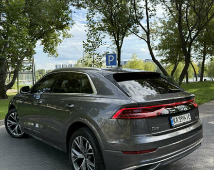 Серый Ауди Q8, объемом двигателя 2.97 л и пробегом 28 тыс. км за 84999 $, фото 6 на Automoto.ua