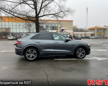 Серый Ауди Q8, объемом двигателя 3 л и пробегом 130 тыс. км за 68000 $, фото 6 на Automoto.ua