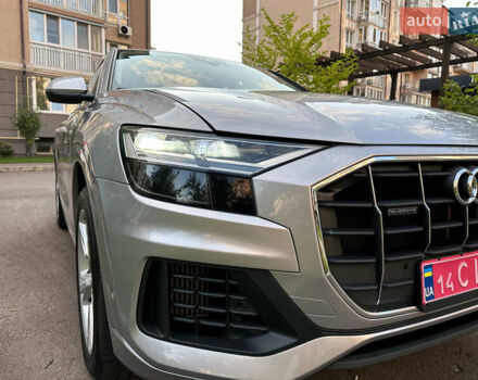 Серый Ауди Q8, объемом двигателя 3 л и пробегом 40 тыс. км за 56750 $, фото 41 на Automoto.ua