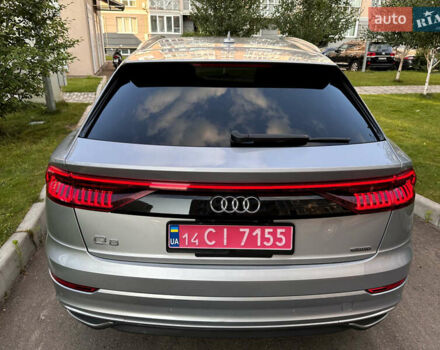 Серый Ауди Q8, объемом двигателя 3 л и пробегом 40 тыс. км за 56750 $, фото 23 на Automoto.ua