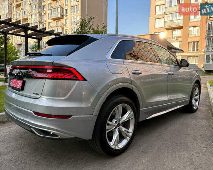 Серый Ауди Q8, объемом двигателя 3 л и пробегом 40 тыс. км за 56750 $, фото 1 на Automoto.ua