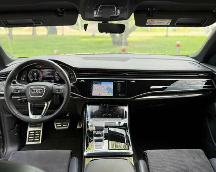 Серый Ауди Q8, объемом двигателя 2.97 л и пробегом 28 тыс. км за 84999 $, фото 27 на Automoto.ua