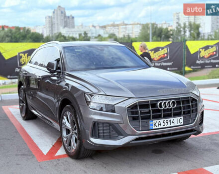 Серый Ауди Q8, объемом двигателя 2.97 л и пробегом 28 тыс. км за 84999 $, фото 4 на Automoto.ua