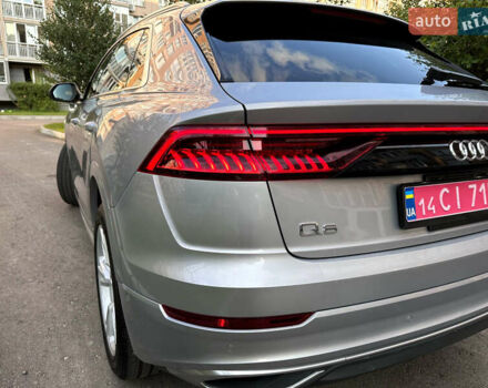 Серый Ауди Q8, объемом двигателя 3 л и пробегом 40 тыс. км за 56750 $, фото 85 на Automoto.ua