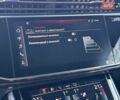 Сірий Ауді Q8, об'ємом двигуна 3 л та пробігом 67 тис. км за 73000 $, фото 51 на Automoto.ua