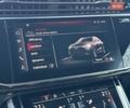 Сірий Ауді Q8, об'ємом двигуна 3 л та пробігом 67 тис. км за 73000 $, фото 48 на Automoto.ua