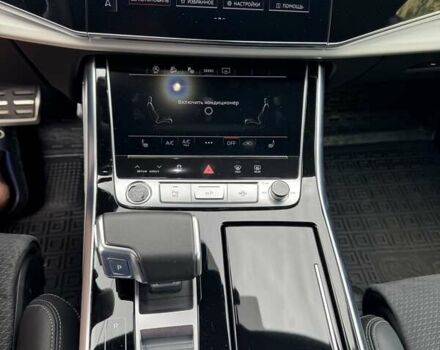 Сірий Ауді Q8, об'ємом двигуна 2.97 л та пробігом 57 тис. км за 82000 $, фото 13 на Automoto.ua