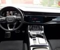 Серый Ауди Q8, объемом двигателя 3 л и пробегом 23 тыс. км за 78000 $, фото 3 на Automoto.ua
