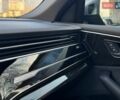 Сірий Ауді Q8, об'ємом двигуна 3 л та пробігом 67 тис. км за 73000 $, фото 65 на Automoto.ua
