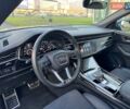 Сірий Ауді Q8, об'ємом двигуна 3 л та пробігом 67 тис. км за 73000 $, фото 33 на Automoto.ua