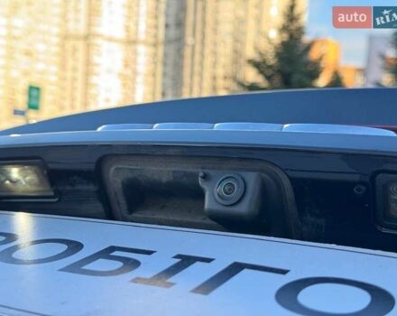 Сірий Ауді Q8, об'ємом двигуна 3 л та пробігом 67 тис. км за 73000 $, фото 18 на Automoto.ua