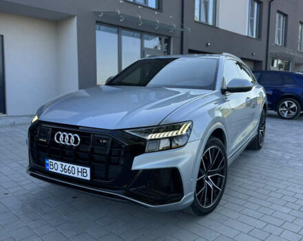 Серый Ауди Q8, объемом двигателя 3 л и пробегом 34 тыс. км за 68000 $, фото 1 на Automoto.ua