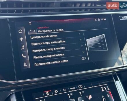 Сірий Ауді Q8, об'ємом двигуна 3 л та пробігом 67 тис. км за 73000 $, фото 58 на Automoto.ua