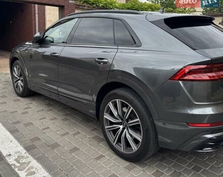 Сірий Ауді Q8, об'ємом двигуна 2.97 л та пробігом 57 тис. км за 82000 $, фото 4 на Automoto.ua