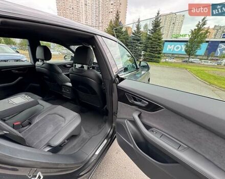 Серый Ауди Q8, объемом двигателя 3 л и пробегом 2 тыс. км за 106000 $, фото 77 на Automoto.ua