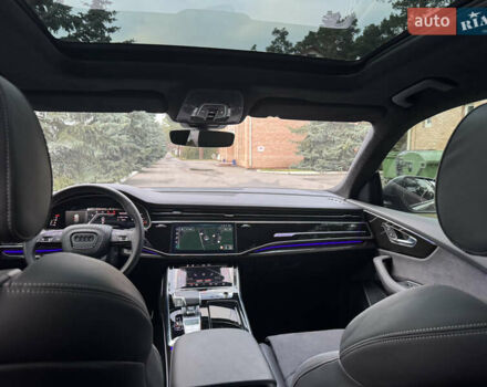 Сірий Ауді Q8, об'ємом двигуна 3 л та пробігом 24 тис. км за 89999 $, фото 47 на Automoto.ua