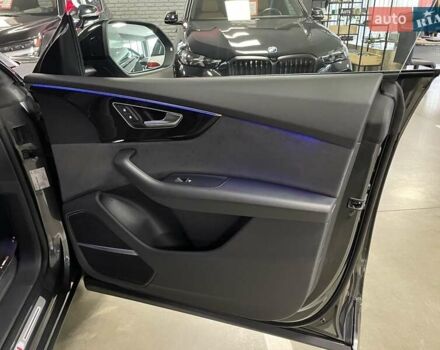 Серый Ауди Q8, объемом двигателя 2.97 л и пробегом 24 тыс. км за 97700 $, фото 41 на Automoto.ua