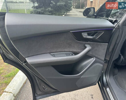 Сірий Ауді Q8, об'ємом двигуна 3 л та пробігом 24 тис. км за 89999 $, фото 48 на Automoto.ua