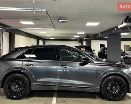 Серый Ауди Q8, объемом двигателя 2.97 л и пробегом 24 тыс. км за 97700 $, фото 8 на Automoto.ua