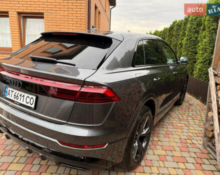 Серый Ауди Q8, объемом двигателя 2.97 л и пробегом 20 тыс. км за 89999 $, фото 5 на Automoto.ua