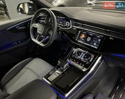 Серый Ауди Q8, объемом двигателя 2.97 л и пробегом 24 тыс. км за 97700 $, фото 44 на Automoto.ua
