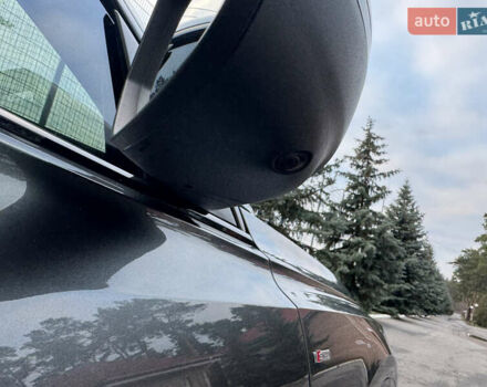 Сірий Ауді Q8, об'ємом двигуна 3 л та пробігом 24 тис. км за 89999 $, фото 52 на Automoto.ua