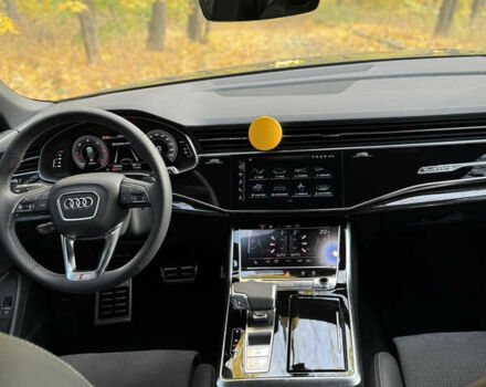 Серый Ауди Q8, объемом двигателя 3 л и пробегом 15 тыс. км за 99500 $, фото 11 на Automoto.ua