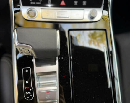 Серый Ауди Q8, объемом двигателя 3 л и пробегом 15 тыс. км за 99500 $, фото 18 на Automoto.ua