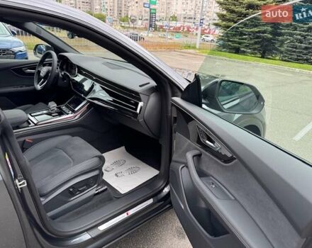 Серый Ауди Q8, объемом двигателя 3 л и пробегом 2 тыс. км за 106000 $, фото 81 на Automoto.ua