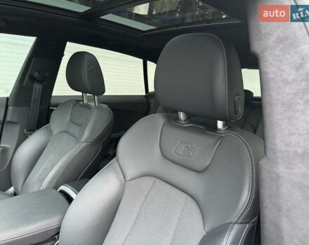 Сірий Ауді Q8, об'ємом двигуна 3 л та пробігом 24 тис. км за 89999 $, фото 33 на Automoto.ua