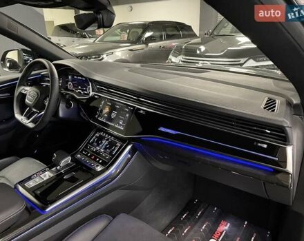 Серый Ауди Q8, объемом двигателя 2.97 л и пробегом 24 тыс. км за 97700 $, фото 43 на Automoto.ua