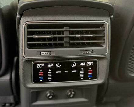 Серый Ауди Q8, объемом двигателя 3 л и пробегом 15 тыс. км за 99500 $, фото 29 на Automoto.ua