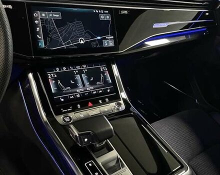 Серый Ауди Q8, объемом двигателя 2.97 л и пробегом 24 тыс. км за 97700 $, фото 57 на Automoto.ua