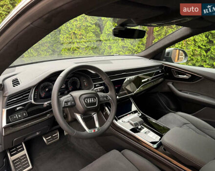 Серый Ауди Q8, объемом двигателя 2.97 л и пробегом 20 тыс. км за 89999 $, фото 9 на Automoto.ua