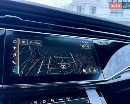 Серый Ауди Q8, объемом двигателя 3 л и пробегом 1 тыс. км за 115900 $, фото 71 на Automoto.ua