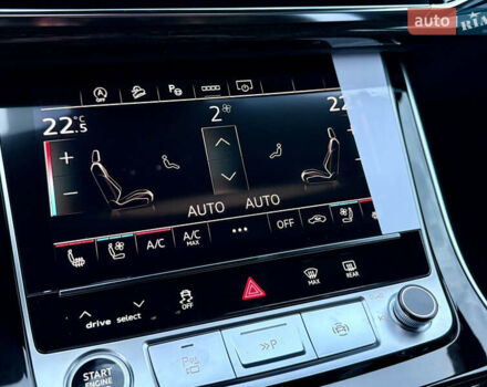 Серый Ауди Q8, объемом двигателя 3 л и пробегом 1 тыс. км за 115900 $, фото 54 на Automoto.ua