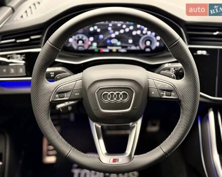 Серый Ауди Q8, объемом двигателя 3 л и пробегом 1 тыс. км за 106900 $, фото 28 на Automoto.ua