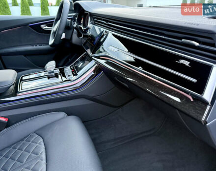 Серый Ауди Q8, объемом двигателя 3 л и пробегом 1 тыс. км за 115900 $, фото 28 на Automoto.ua